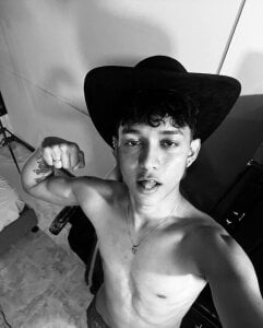 cute_jisus Public Pic