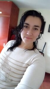 Carolaine_Dh1 Public Pic 5