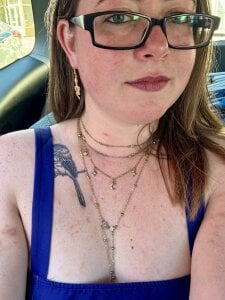 Naomi_Blaire Public Pic 5