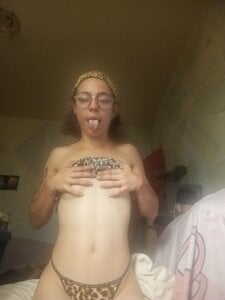 queencobra18_ Public Pic 2