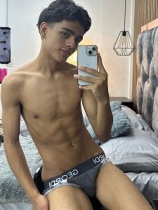owen__johnsonのCome and have fun with me🤭の枚の写真