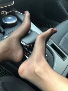 Nelly520 在看嘛~🎈 Pic 2