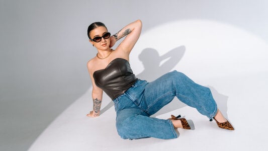 ChristinaMilton Too Bold🕶 Pic 4