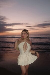 SushiPinayTSSUSHI HOT BEACH PICS Bild 7