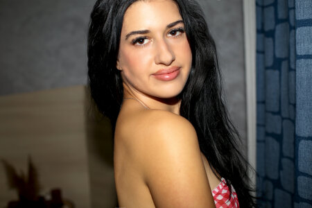 SarraRay Bedroom confessions Pic 5