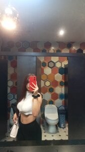 Luna_kiss_18 Public Pic 4