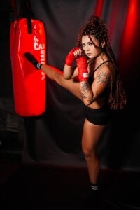 AlaiaRogers kullanıcısının KO mode 🥊 albümü -  2 fotoğraf