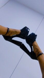Camila_Torresss Heels and toys ❤️‍🔥🤯 Pic 2