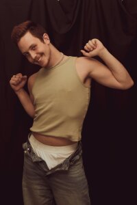 In this body, desire😏 de LeoMooree Foto 3