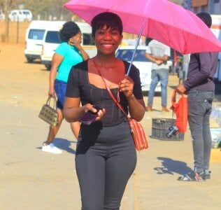 Thembi92: Public ( фото)