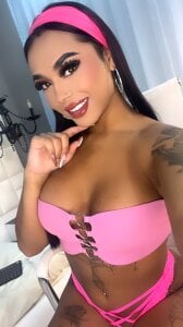 tinaqueen_noa Do you like to look at me in silence or do you prefer to talk to me? Foto 2