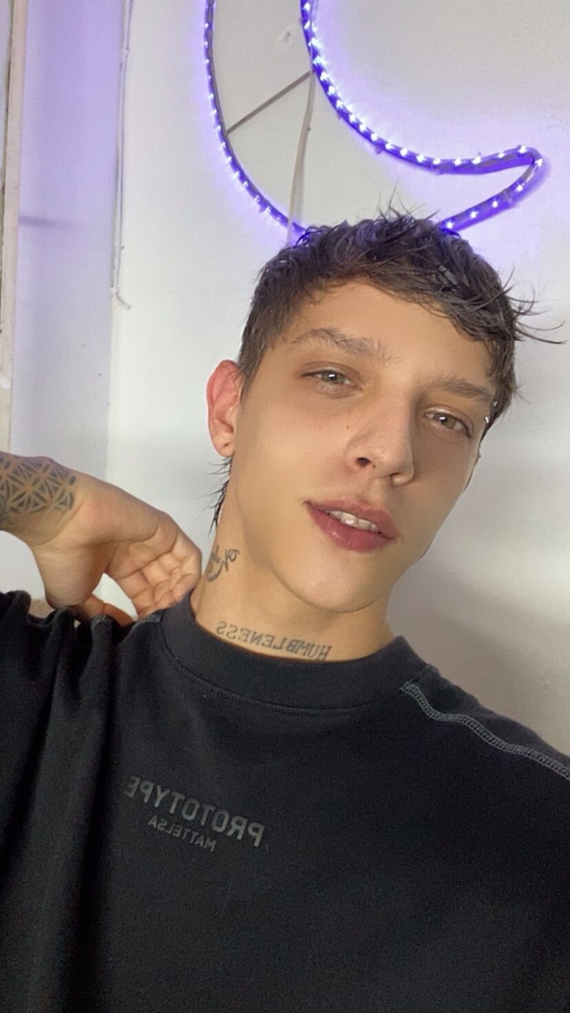 adam_belmontt Trendy obrázky 6025