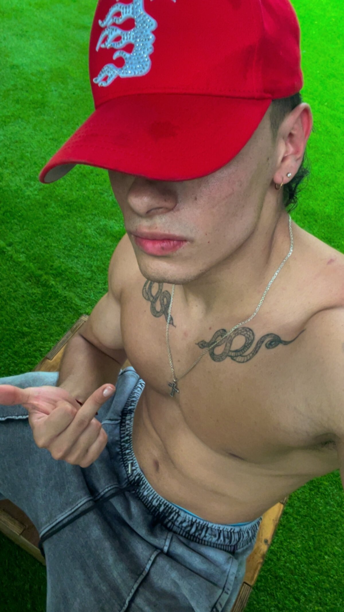 Трендове зображення  5004 joseph_boy