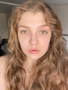 AngelAmalia Public Pic 6