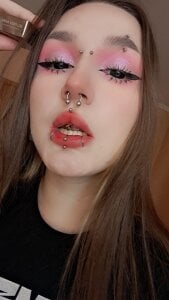 Alice_Goth Public Pic 2