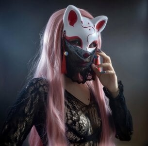 FoxPinkFox Public Foto