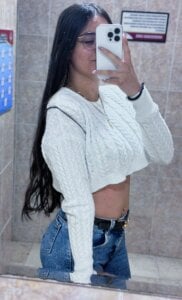 Samira_x Public Pic 2