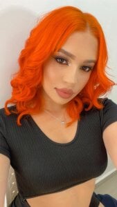 Crazyorange_ Public Photo