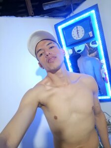 arrecho_15cm Hola Pic 2