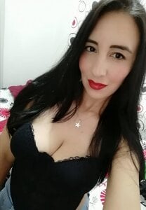 christine-x Public Pic 2