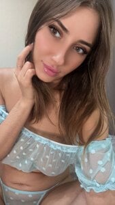 Squishy_Goddess Sexy lingerie tease Pic 2