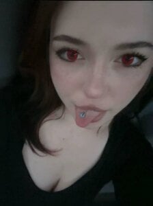 ThuBoppre Lenses red Pic 2