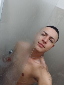 Thiagoo_blakee Public Pic 7