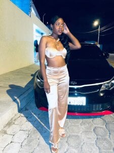 ChristalAkoni Public รูป  4