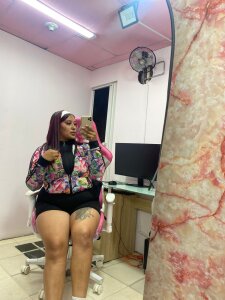 ScarletSiren69 Public Pic 4