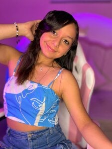 “I can't give it my all today… but I can make you want it 😉” de katy_sweet19  photos