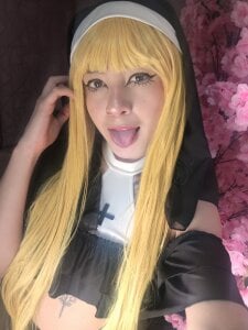 Alicebenett sexy alternative 🥵 Pic 5