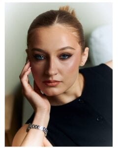 AvelinaScheppPublic图片 2