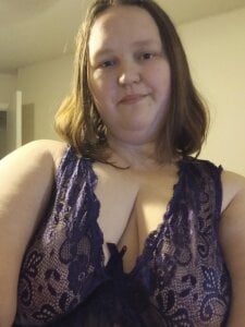 KinkyCupcakeBri Public Pic 5