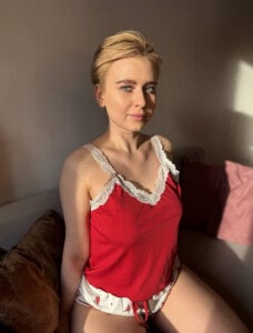 Alicefox7's XXX Nude Photo 2