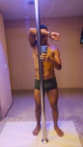 Enzobrookg's XXX Nude Photo 5