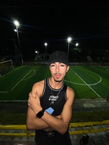 RyanRizzo 😊 Pic 3