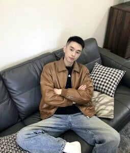 Public de SUNNY_BOY  4 photos