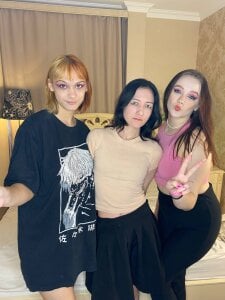 CloverGroomes Public Pic 3