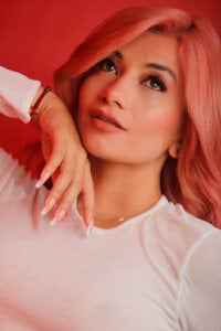 Emma_Thompsson MERRY XMAS 2025 Pic 5