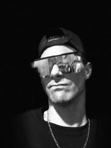 Stillhard8925 Free Pic