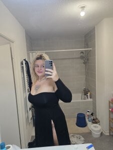 ladychat69 Public Pic 2