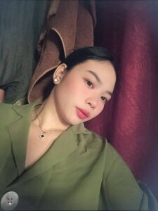 WhitneyUong Public Foto 2