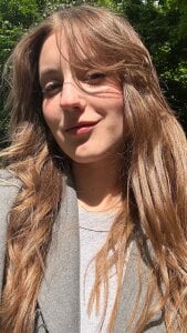 SuzyOlmos Public Pic 3