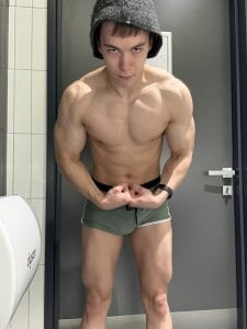 KoreanIdol Public Pic 8