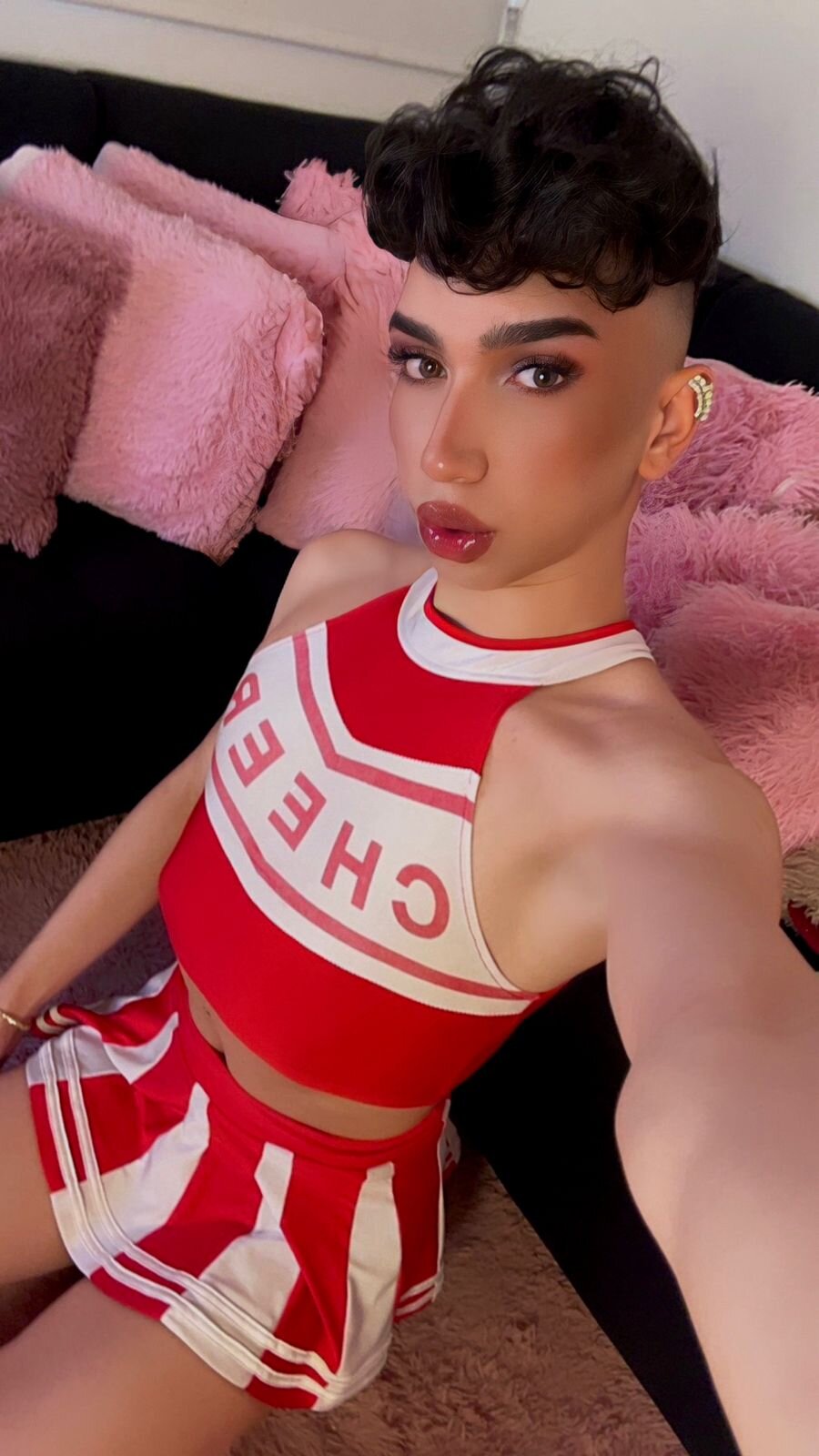 Трендове зображення  9939 James_BrownT