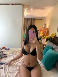 TyraEvangelista Public slika