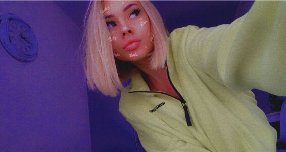 Jenny_hey Public Pic 3