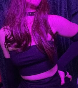 Iris_Needles A few outfits Pic 3