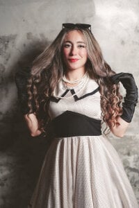 MyApril__ Love in White and Sepia ⏳ Hình 3