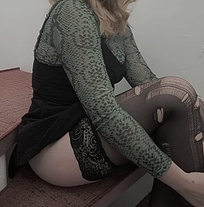 LeonaEviann Halloween Pic 6